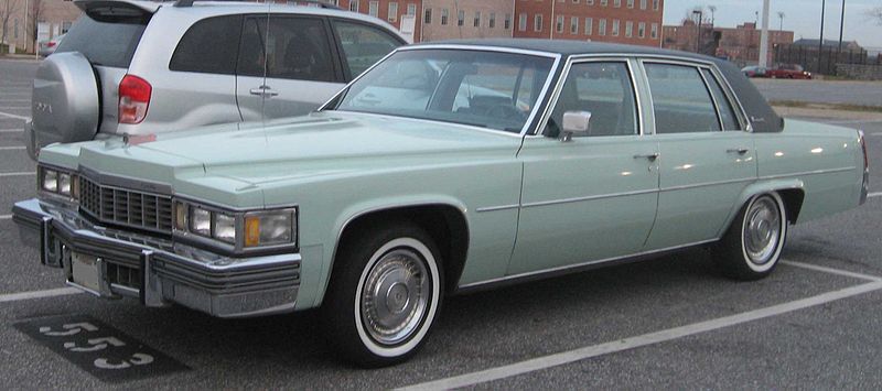 File:Cadillac Sedan de Ville.jpg