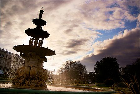 CarltonGardenFountain.jpg