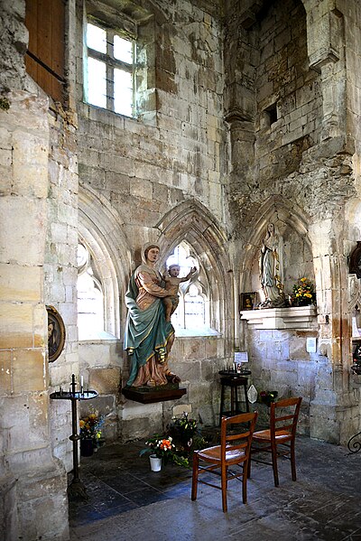 File:Chapelle de la Vierge de l'église Notre-Dame de Dives-sur-Mer.jpg