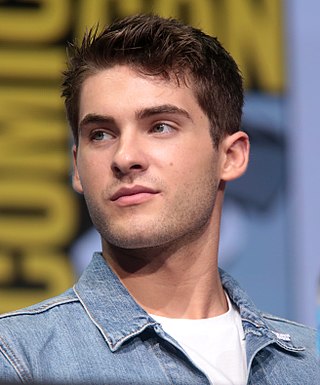 Fortune Salaire Mensuel de Cody Christian Combien gagne t il d argent ? 1 000,00 euros mensuels