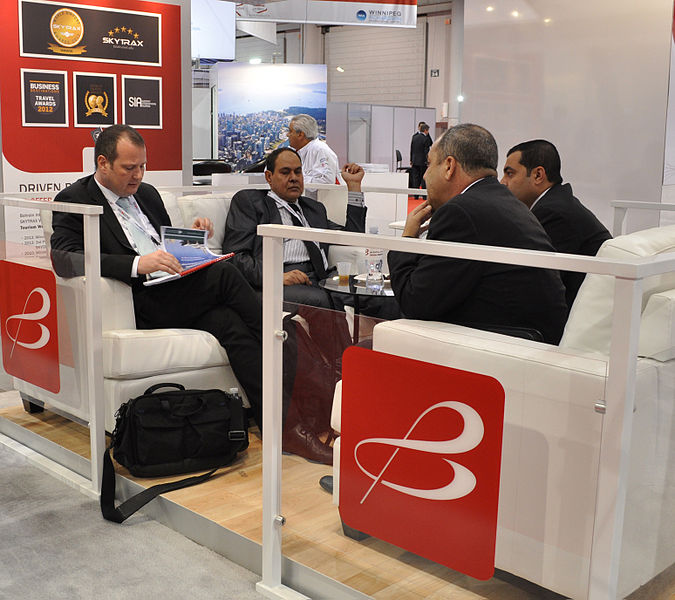 File:Comercial Team during Airline stand meetings (10166786225).jpg