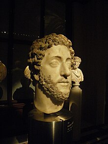 Commodus has a tête-à-tête with a striking bust in Gladiator - Film and  Furniture