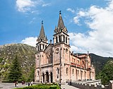 La basilique de Santa María la Real.