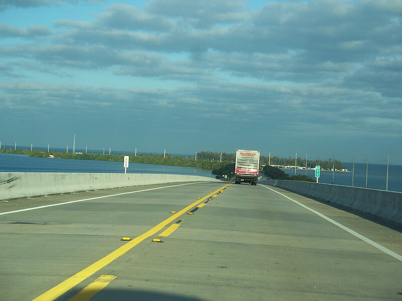 File:Craig Key FL bridge02.jpg