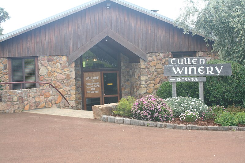 File:Cullen Winery.jpg