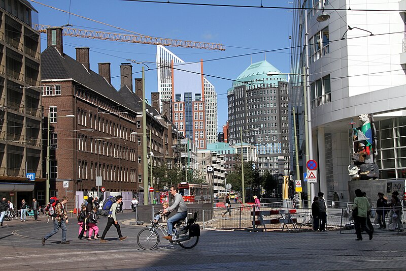 File:Den Haag-46-Buitenhof-2010-gje.jpg