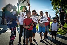 Protesters in Des Moines, Iowa on May 29 Des Moines Protests George Floyd Murder (49950234828).jpg