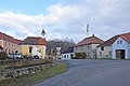 English: Village square in Dolní Chrášťany, Prachatice District, the Czech Republic. Čeština: Náves v Dolních Chrášťanech, okres Prachatice.