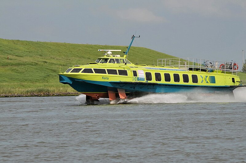 File:Draagvleugelboot Karla.jpg