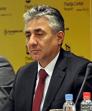 <span class="mw-page-title-main">Dragoljub Simonović (politician)</span> Serbian politician