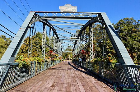 Drake Hill Flower Bridge4