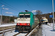 Pociąg Kolei Śląskich KŚ99017 "Piernatka" prowadzony lokomotywą Bombardier Traxx E186-131 skończył bieg w stacji kolejowej Zwardoń.