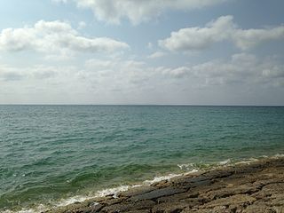 East China Sea from breakwater of Toyosaki Chura-Sun Beach 4.JPG