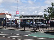 enfield town railway station category wikipedia wikimedia commons stn building