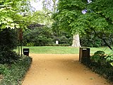 Entrance to Gardens in Belgrave Square - geograph.org.uk - 1296516.jpg
