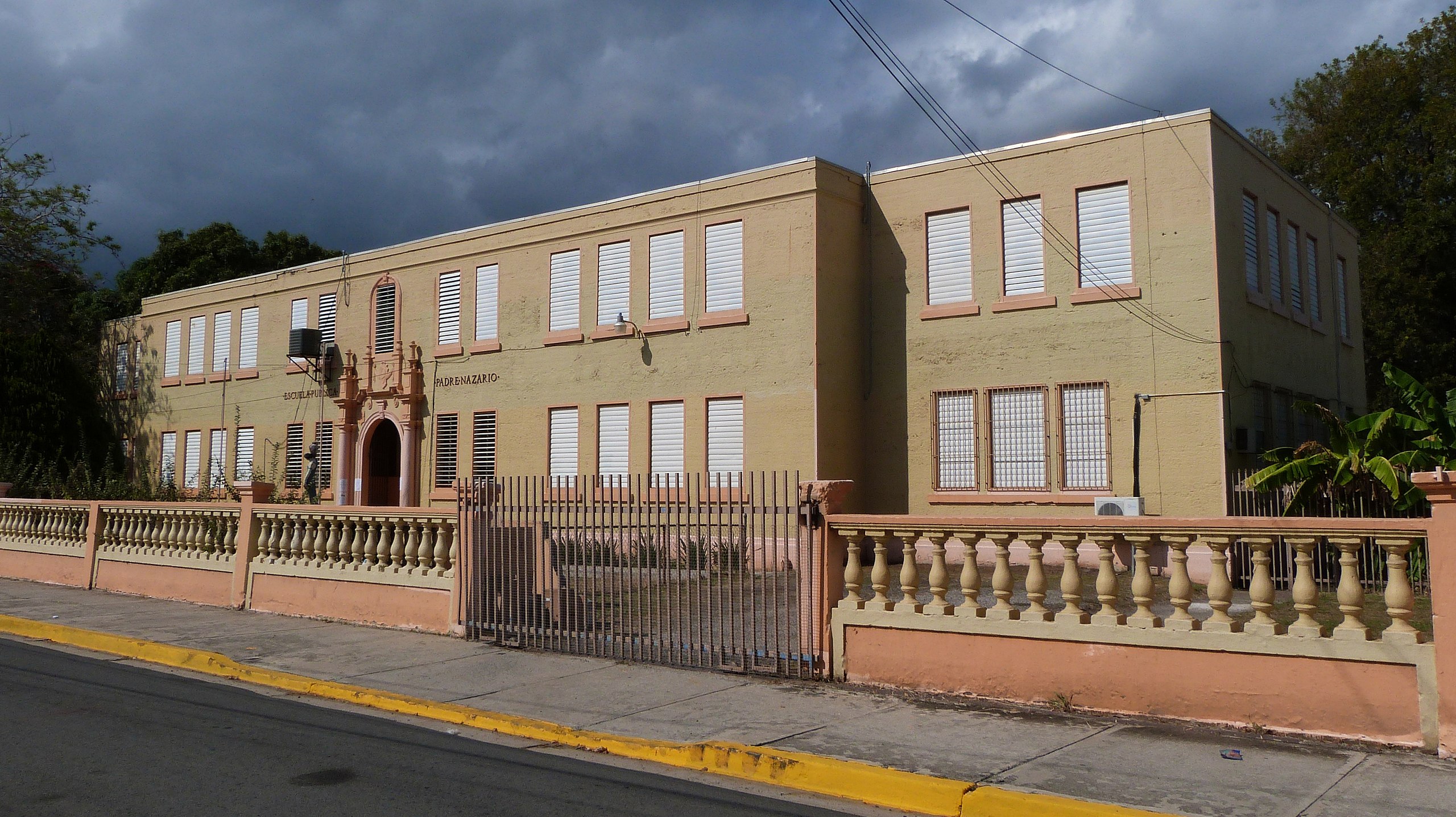 File:Escuela Padre Nazario 3 - Guayanilla Puerto  - Wikimedia  Commons