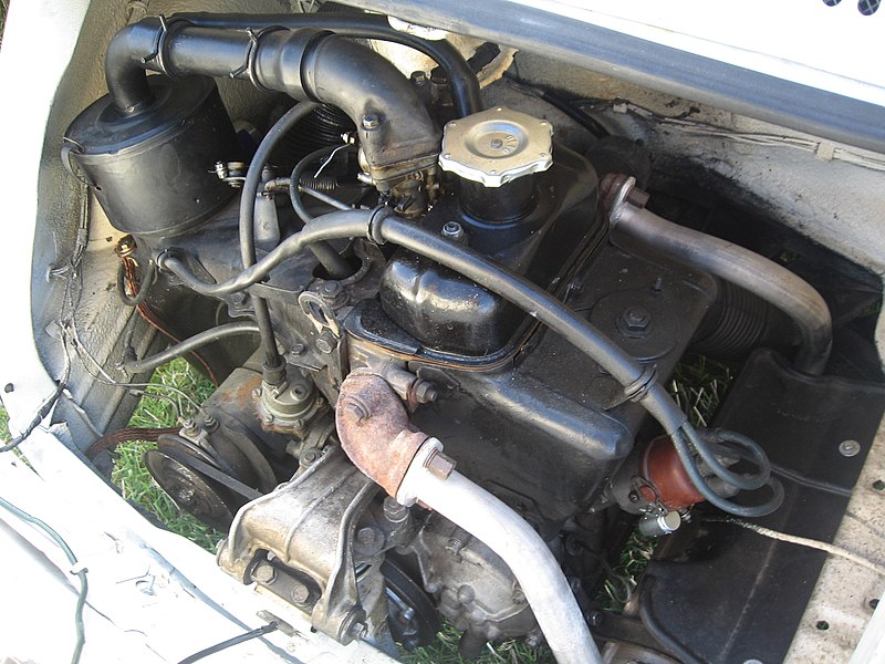 File:Fiat 500 engine.jpg