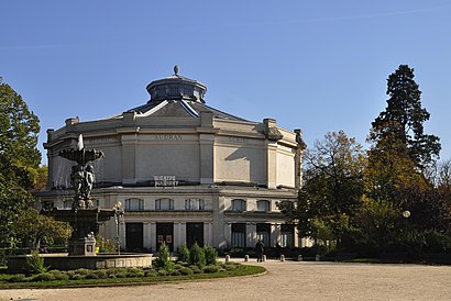 Comment aller à Jardins des Champs-Élysées en transport en commun - A propos de cet endroit