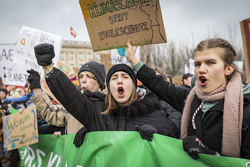 File:Fridays for Future 25.01.2018 Berlin (46871947541).jpg