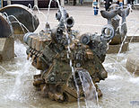 English: Detail (engine) of the Buchhornbrunnen in Friedrichshafen. Deutsch: Detail (Maschine) des Buchhornbrunnens in Friedrichshafen.