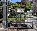 * Nomination Gate in Hagley Park, Christchurch --Podzemnik 04:21, 25 October 2019 (UTC) * Promotion  Support Good quality.--Agnes Monkelbaan 04:32, 25 October 2019 (UTC)