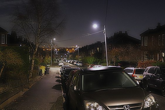 A dark and empty street in Glasgow at night