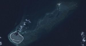 Satellite image of the Glorioso Islands, with Île du Lys at the top right