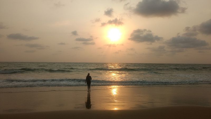 File:Gokarna beach Honnavara.jpg