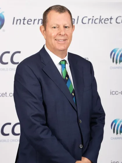 चित्र:Greg-Barclay-Chairman of ICC.webp