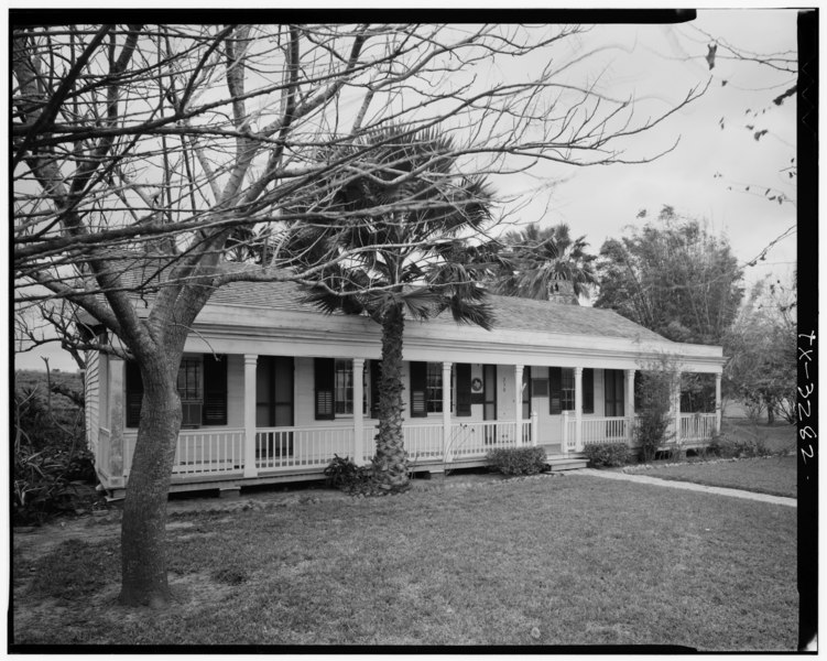 File:Historic American Buildings Survey, Bill Engdahl for Hedrich-Blessing, Photographers, February, 1979 FRONT ELEVATION VIEWED FROM SOUTHEAST. - Neale House, 230 Neale Road (moved HABS TEX,31-BROWN,13-3.tif