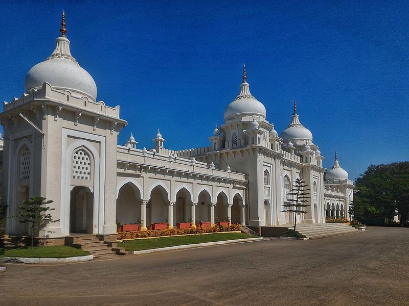 File:Hyderabad Public School, Begumpet.jpg