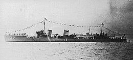 IJN DD Oite en 1927 au large de Yokohama.jpg