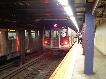 How to get to Queens Plaza Station with public transit - About the place