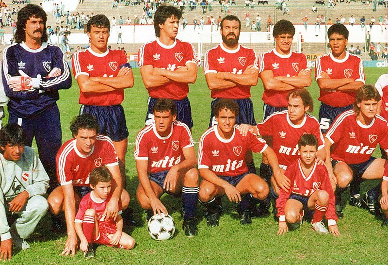 File:Independiente 1989 squad.jpg