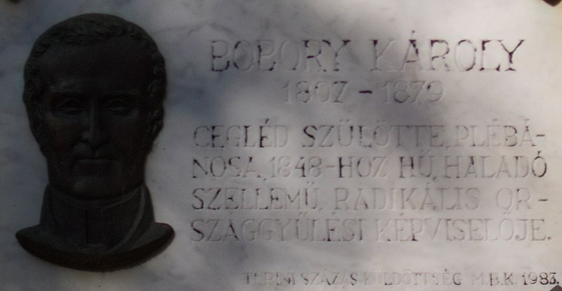 File:Károly Bobory plaque by Elek Kallós in 1984. - 3., Eötvös Sq., Cegléd.JPG