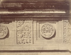 KITLV 87868 - Isidore van Kinsbergen - Relief on Tjandi Panataran near Blitar - Before 1900.tif