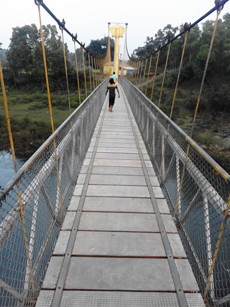 File:Kanive Hanging Bridge.jpg