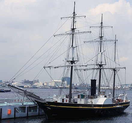 The Kankō-maru in the Yokohama harbour.