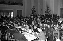 Kinderweihnachtsfeier im Dezember 1955