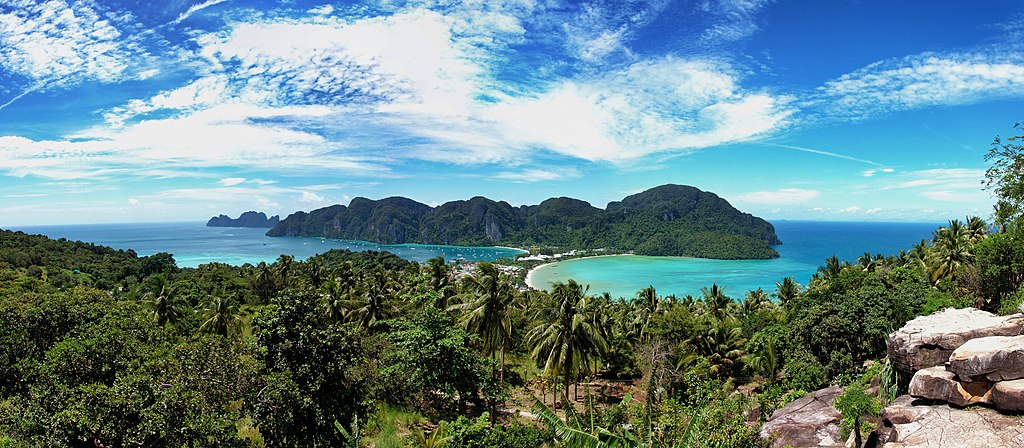 Koh PhiPhi Panorama