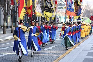 Jeonbok sleeveless long vest in hanbok, worn by military personnel