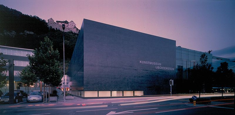 File:Kunstmuseum Liechtenstein, Vaduz.jpg