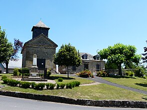 La Chapelle-aux-Brocs village (1).JPG