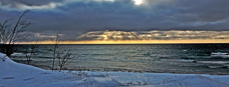 File:Lake Michigan HDR Sunset.jpg