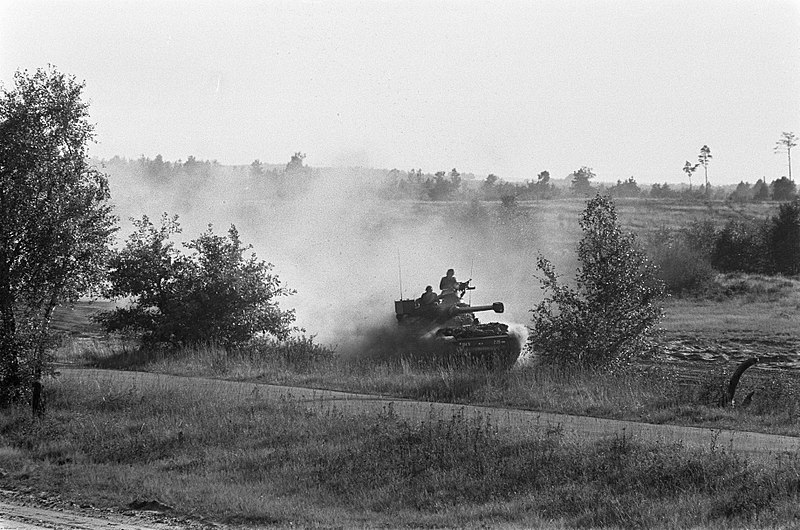 File:Legeroefening Big Ferro in Duitsland, Nederlandse tanks in aktie, Bestanddeelnr 926-6818.jpg