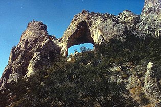 Lexington Arch