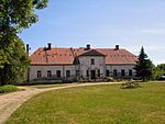 Lielapgulde (Sveķu) manor house - ainars brūvelis - Panoramio.jpg