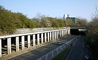 Le périphérique traversant le parc des Dondaines