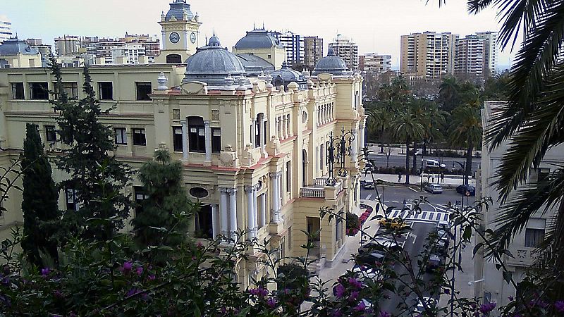 File:Malaga - panoramio.jpg