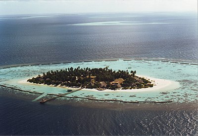 Maldives-Vakarufalhi.JPG